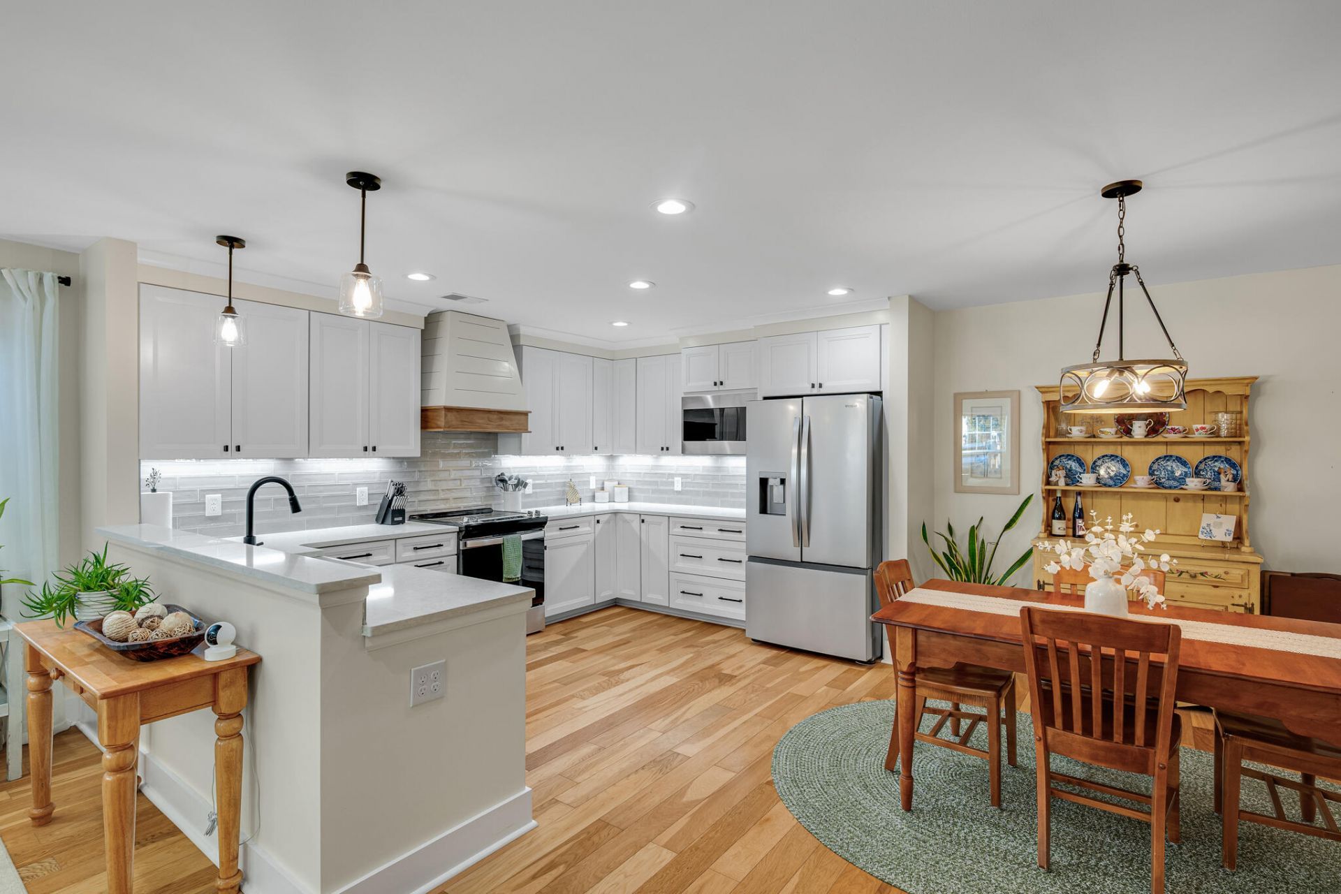 117 Malibu Road Photo 9