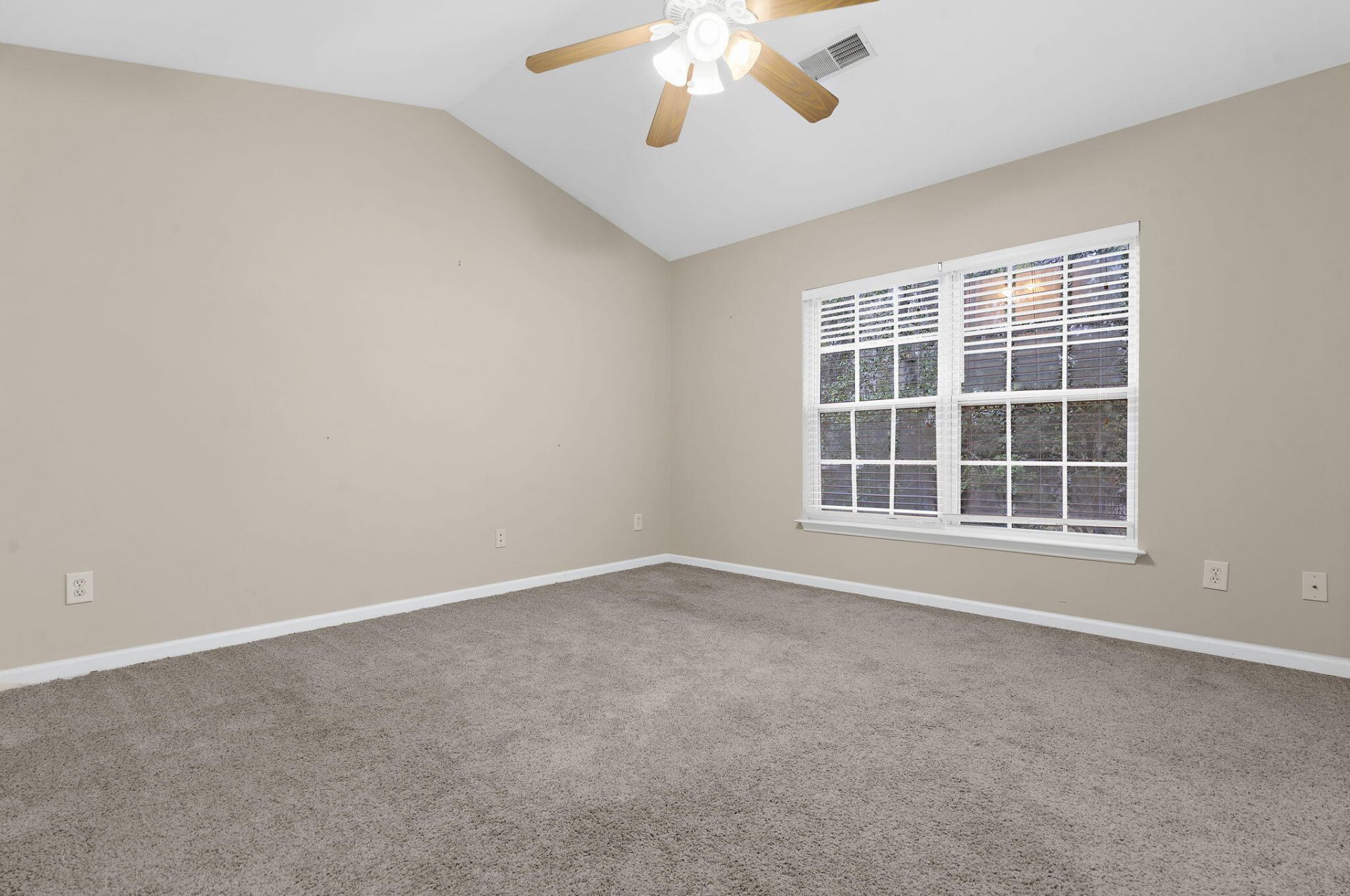 105 Chinquapin Drive Photo 20