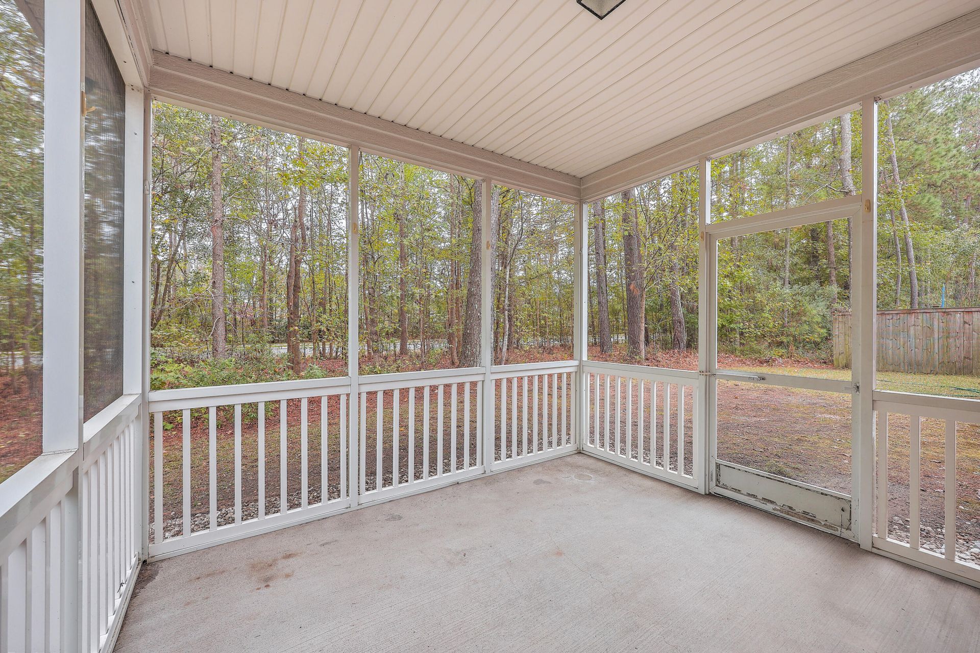 8518 Sentry Circle Photo 30
