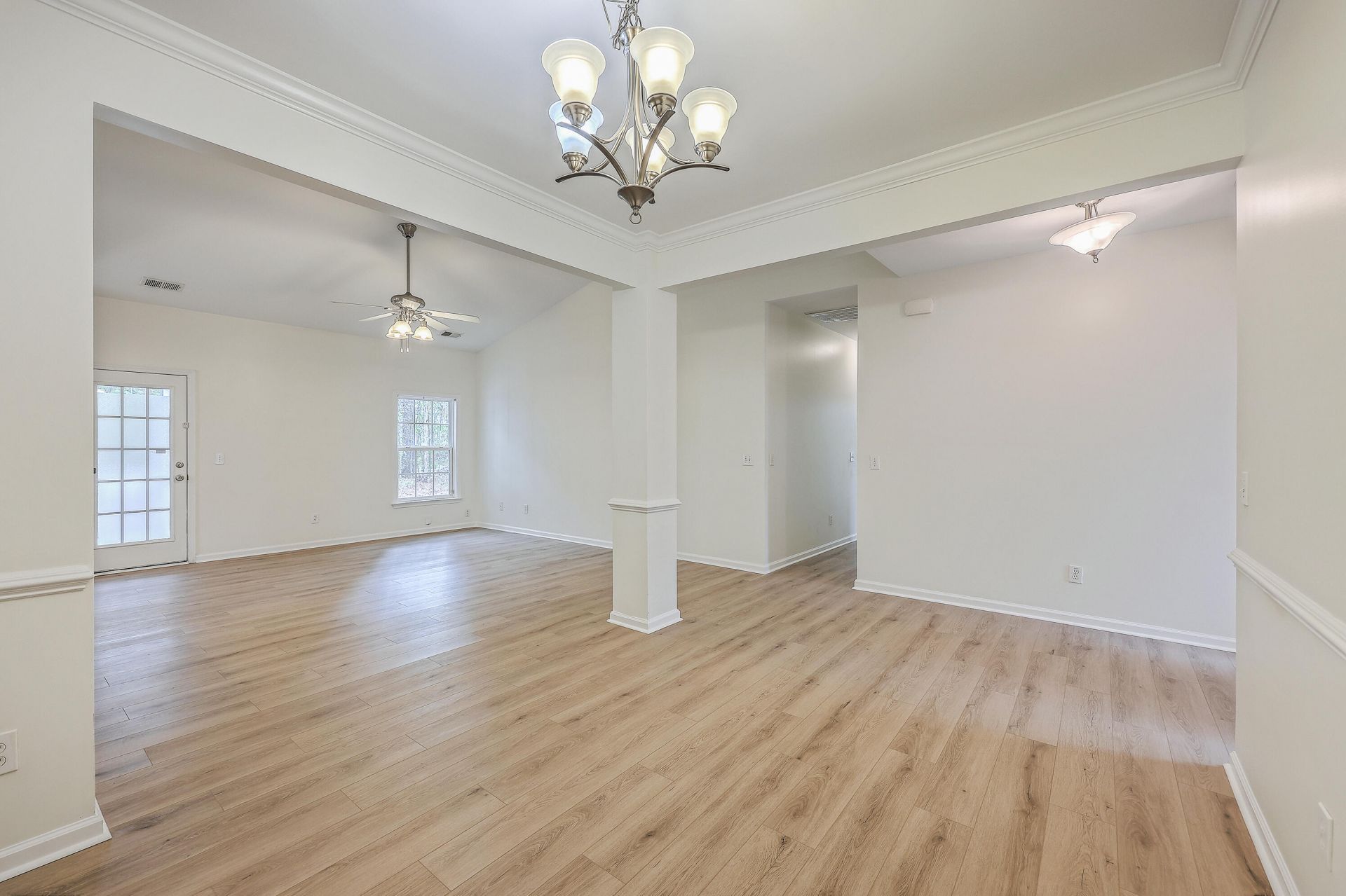 8518 Sentry Circle Photo 9