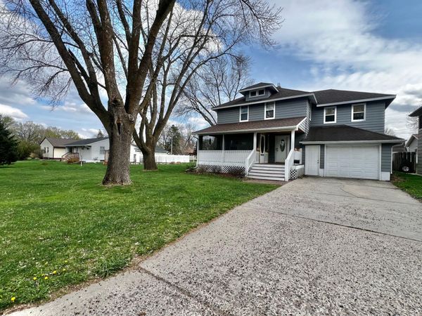 1133 10th Avenue , Granite Falls, MN 56241