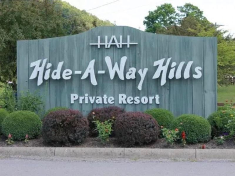 714 Natchez Lane, Hideaway Hills, OH 43107 Photo 68