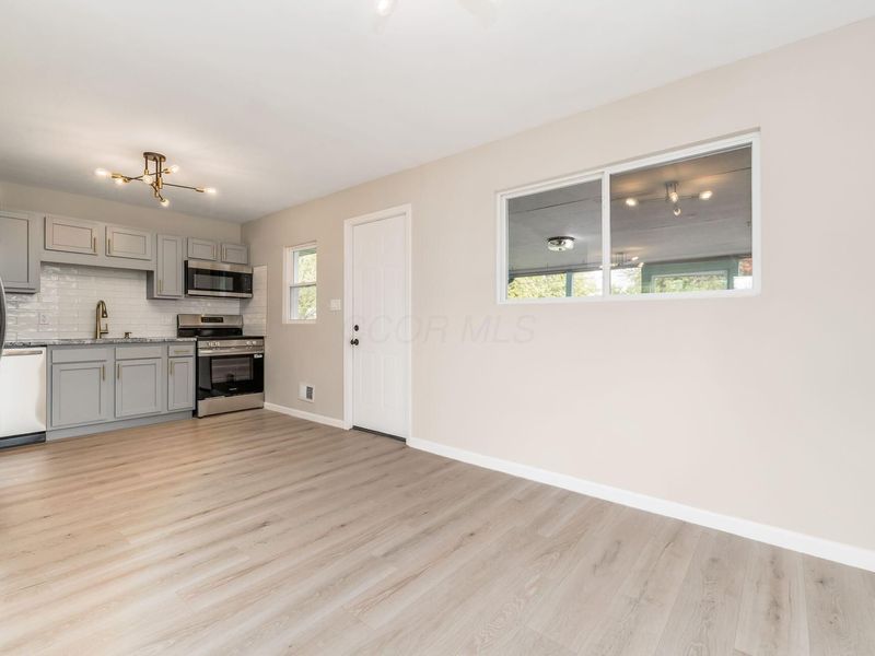 2906 Ashby Road , Columbus, OH 43209 Photo 12