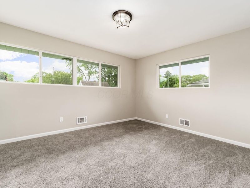 2906 Ashby Road , Columbus, OH 43209 Photo 25