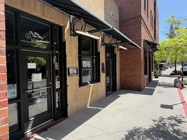 168 Church Street  Photo 4