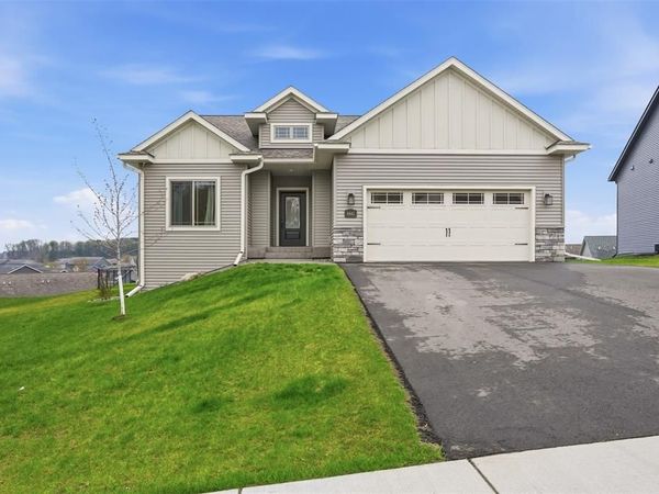 6442 Burr Oak Lane, Eau Claire, WI 54703