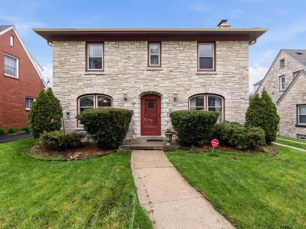 2790 Avondale BOULEVARD, Milwaukee, WI 53210