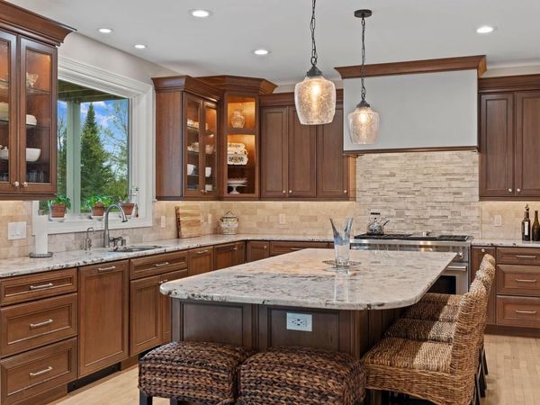 W303N8728 Woodland DRIVE, Hartland, WI 53029