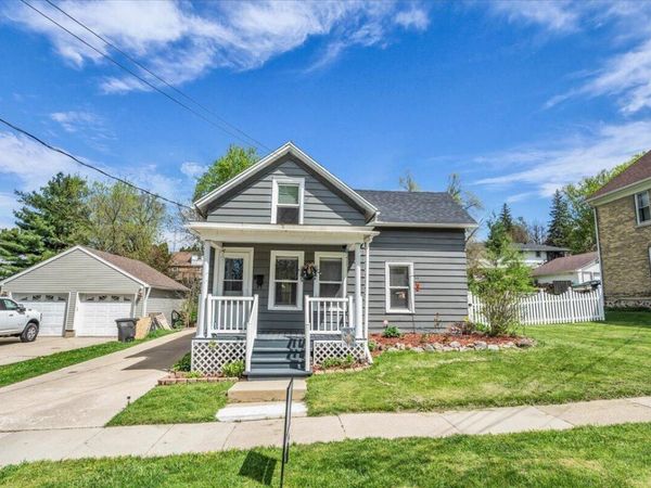 235 Woolcock STREET, Jefferson, WI 53549