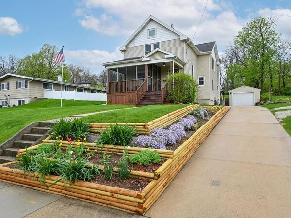 589 Chestnut STREET, Burlington, WI 53105