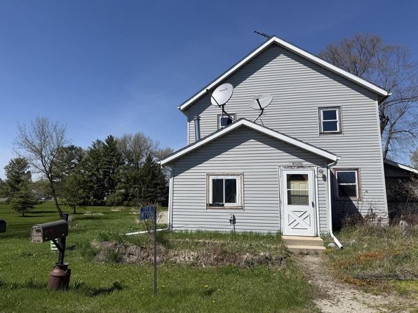 W7926 First STREET, Watertown, WI 53098
