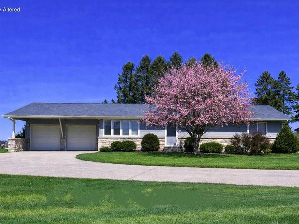 W2428 County Rd O, Oconomowoc, WI 53066