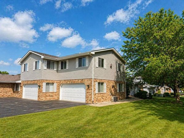 1117 Sunnyslope DRIVE, Unit 204, Mount Pleasant, WI 53406