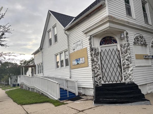 2401 10th STREET, Milwaukee, WI 53206