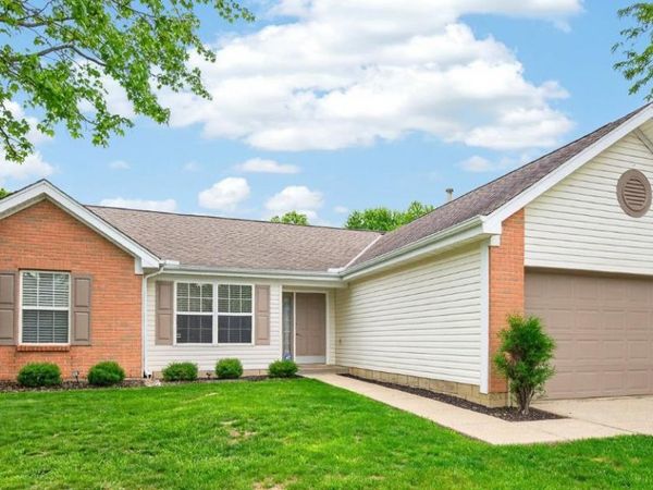 898 Pine Needle Place, Hamilton Twp, OH 45039