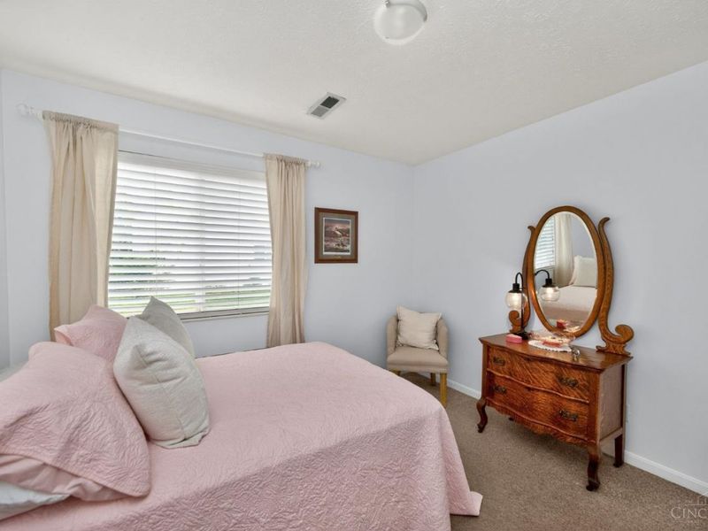 898 Pine Needle Place, Hamilton Twp, OH 45039 Photo 27