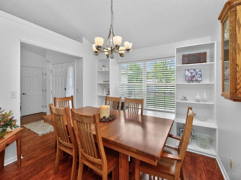 898 Pine Needle Place, Hamilton Twp, OH 45039 Photo 9