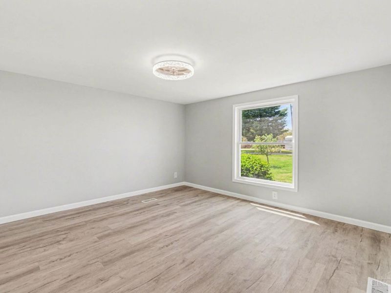 7892 Griffith Road, Lewis Twp, OH 45120 Photo 18