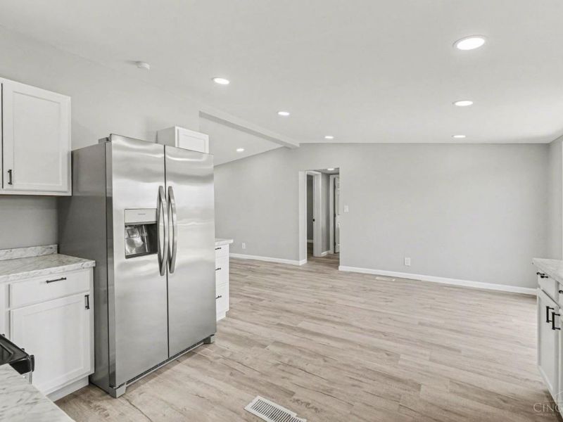 7892 Griffith Road, Lewis Twp, OH 45120 Photo 8