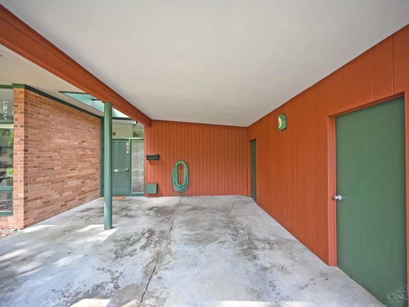 536 Laramie Trail, Wyoming, OH 45215 Photo 4