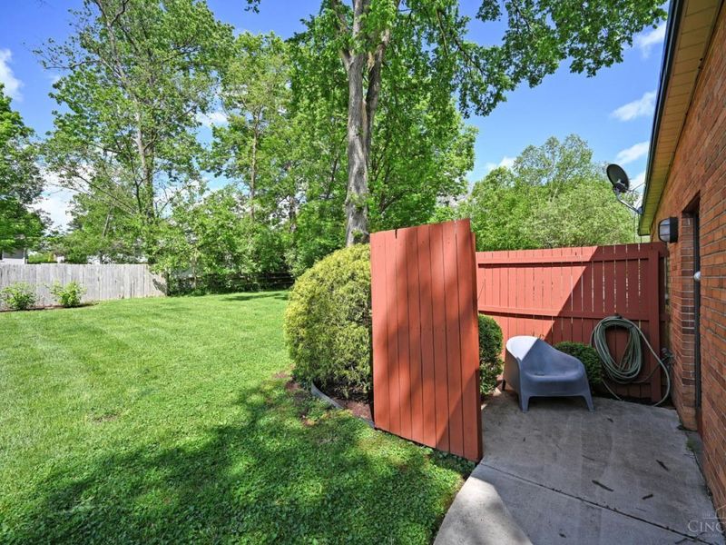 536 Laramie Trail, Wyoming, OH 45215 Photo 48