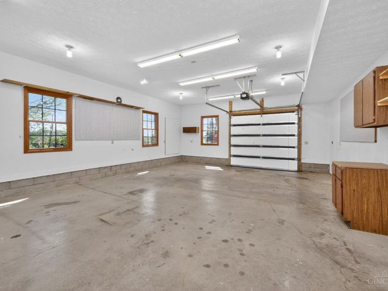 3005 Smith Road, Chester Twp, OH 45177 Photo 29