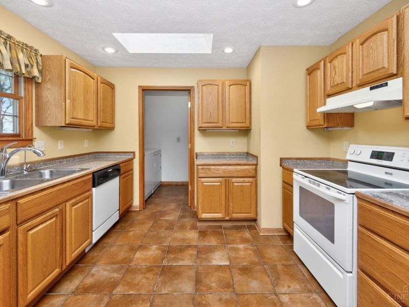 3005 Smith Road, Chester Twp, OH 45177 Photo 59