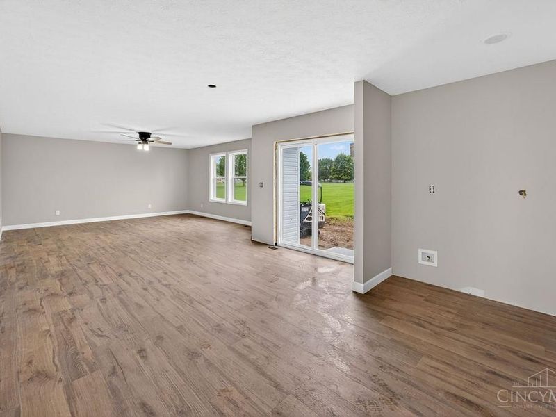 603 Hastings Drive, Lynchburg, OH 45142 Photo 6