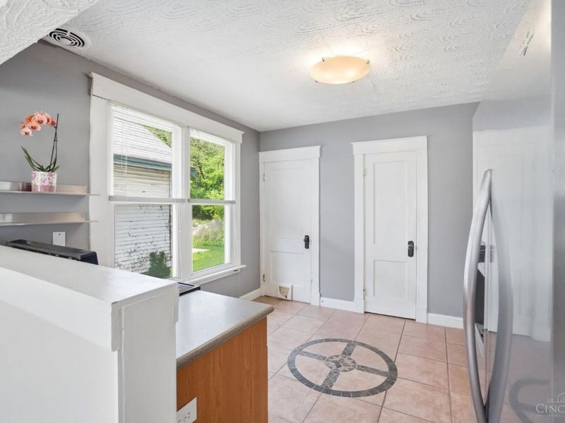 4377 Virginia Ave, Cincinnati, OH 45223 Photo 14