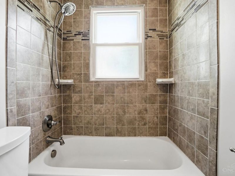 4377 Virginia Ave, Cincinnati, OH 45223 Photo 24