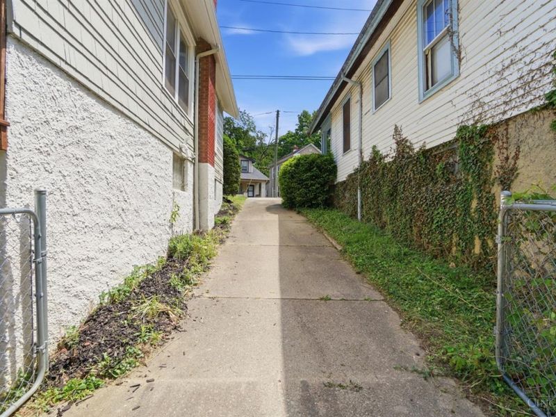 4377 Virginia Ave, Cincinnati, OH 45223 Photo 47