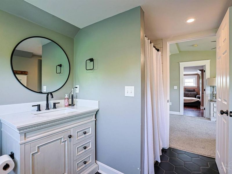 1628 S Argyle Place, Cincinnati, OH 45223 Photo 24