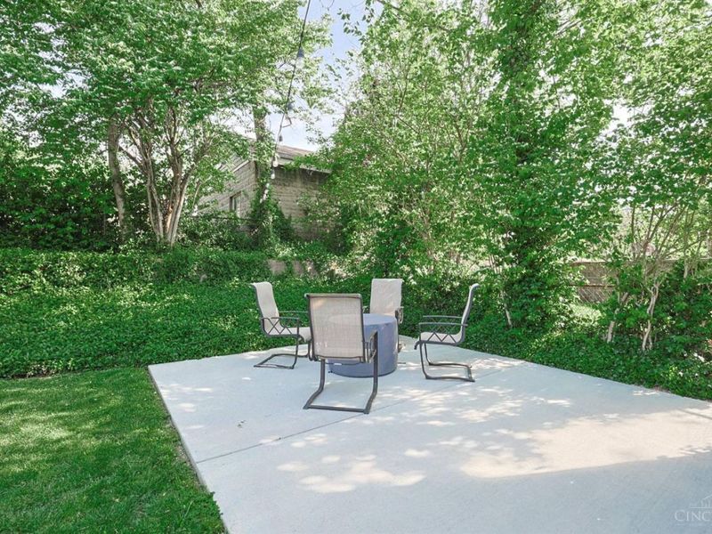 1628 S Argyle Place, Cincinnati, OH 45223 Photo 39