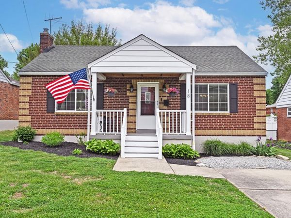 18 Crestmont Drive, Reading, OH 45215