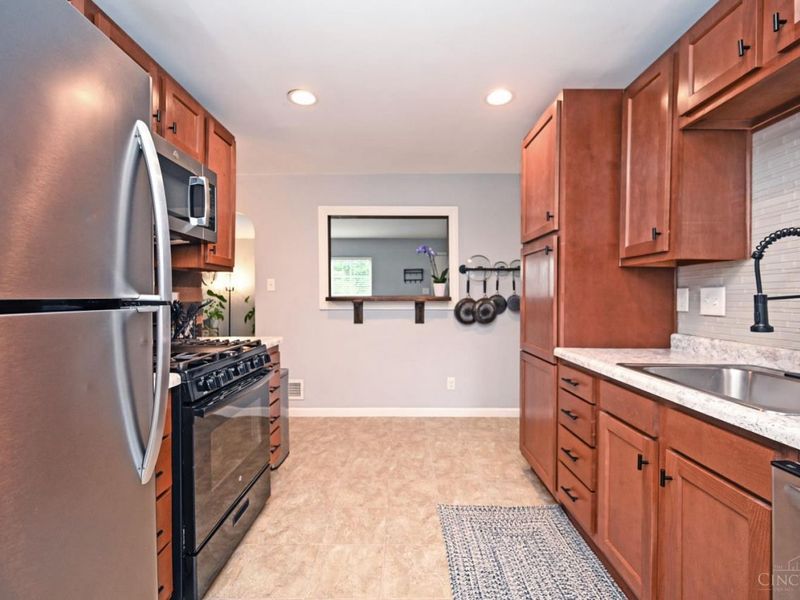 18 Crestmont Drive, Reading, OH 45215 Photo 18