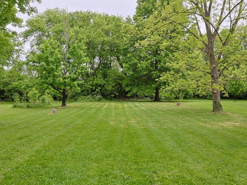 444 W Sharon Road, Springdale, OH 45246 Photo 28