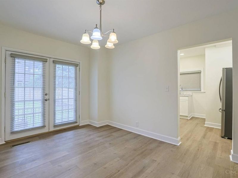 2956 Henshaw Avenue, Cincinnati, OH 45225 Photo 11