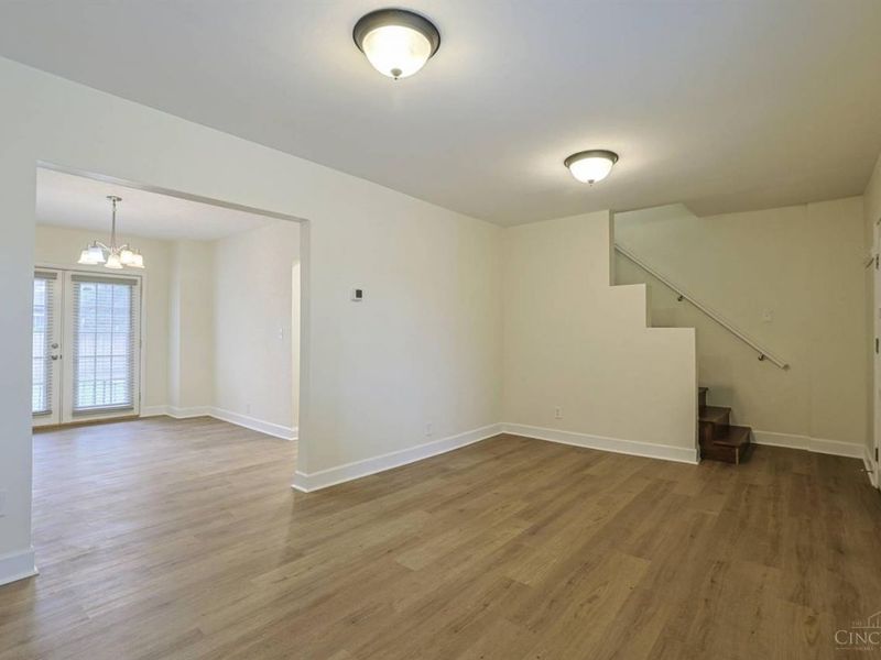 2956 Henshaw Avenue, Cincinnati, OH 45225 Photo 9