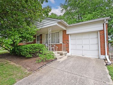 8422 Chesswood Drive, Colerain Twp, OH 45239