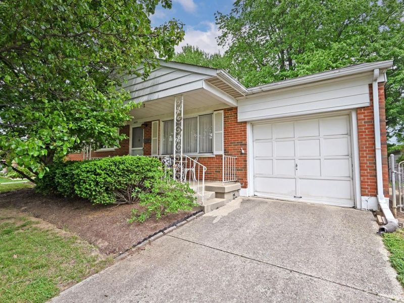 8422 Chesswood Drive, Colerain Township, OH 45239 Photo 1