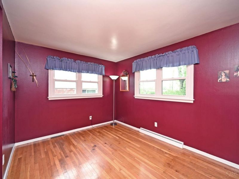 8422 Chesswood Drive, Colerain Township, OH 45239 Photo 10