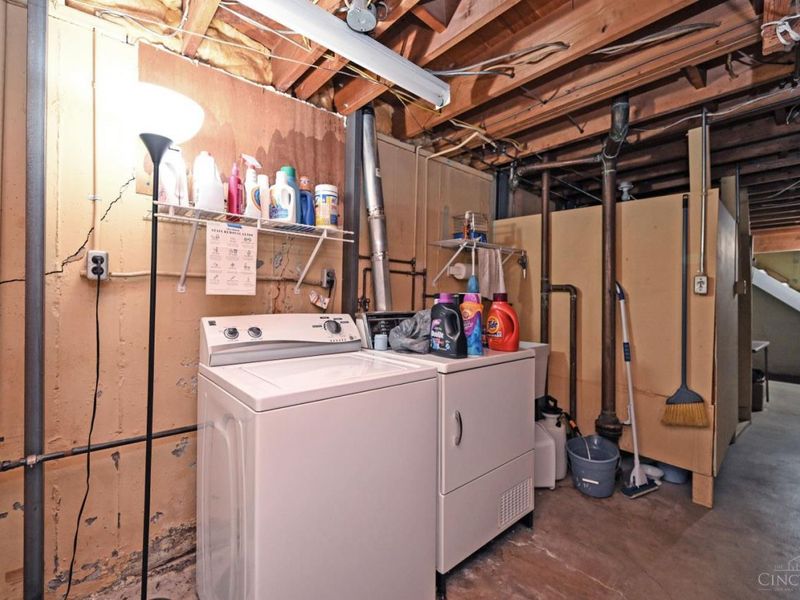 8422 Chesswood Drive, Colerain Township, OH 45239 Photo 17
