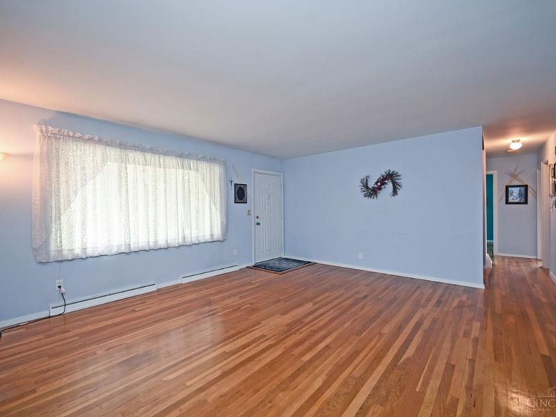 8422 Chesswood Drive, Colerain Township, OH 45239 Photo 2
