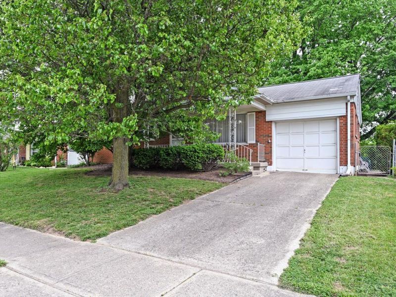 8422 Chesswood Drive, Colerain Township, OH 45239 Photo 25