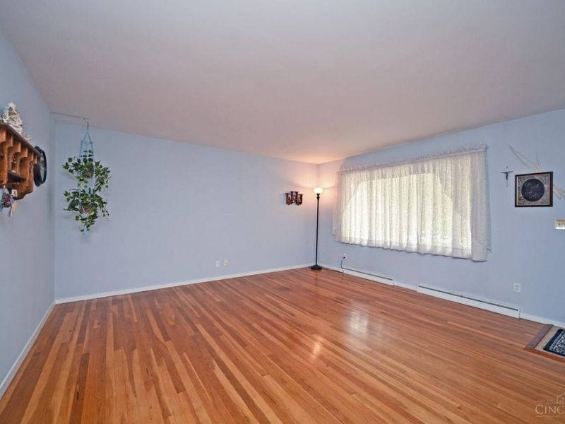 8422 Chesswood Drive, Colerain Township, OH 45239 Photo 3