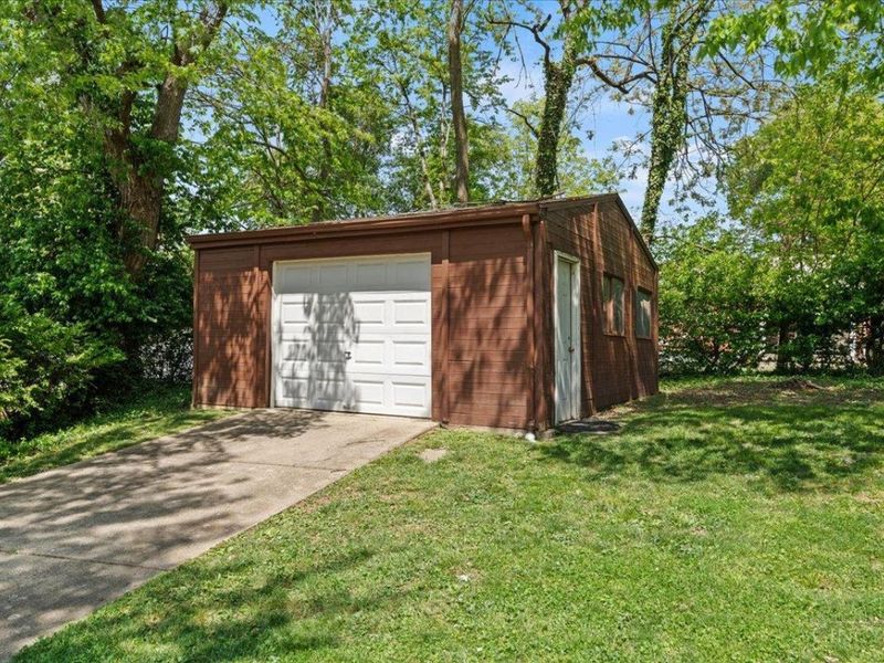 5070 Western Hills Avenue, Green Township, OH 45238 Photo 30