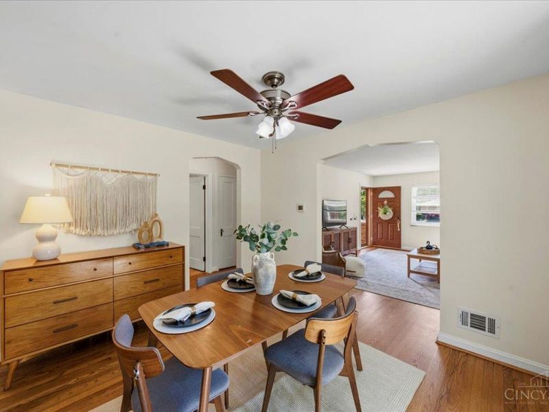 5070 Western Hills Avenue, Green Township, OH 45238 Photo 7