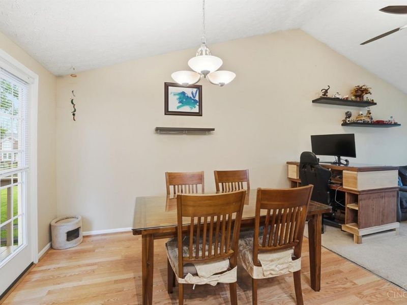 4613 Laurel View Drive, Union Twp, OH 45244 Photo 14