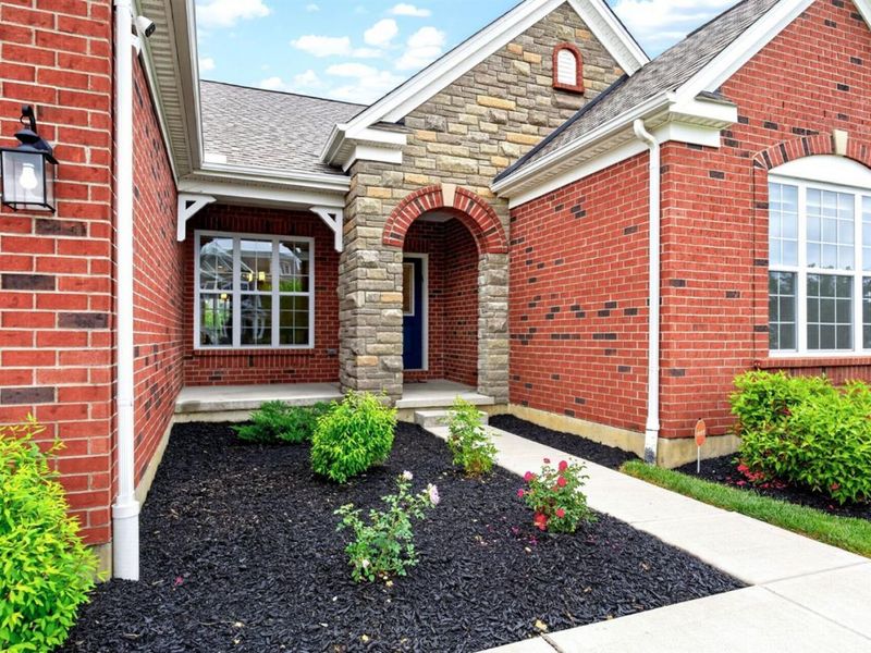9163 Vantage Court, West Chester, OH 45069 Photo 3
