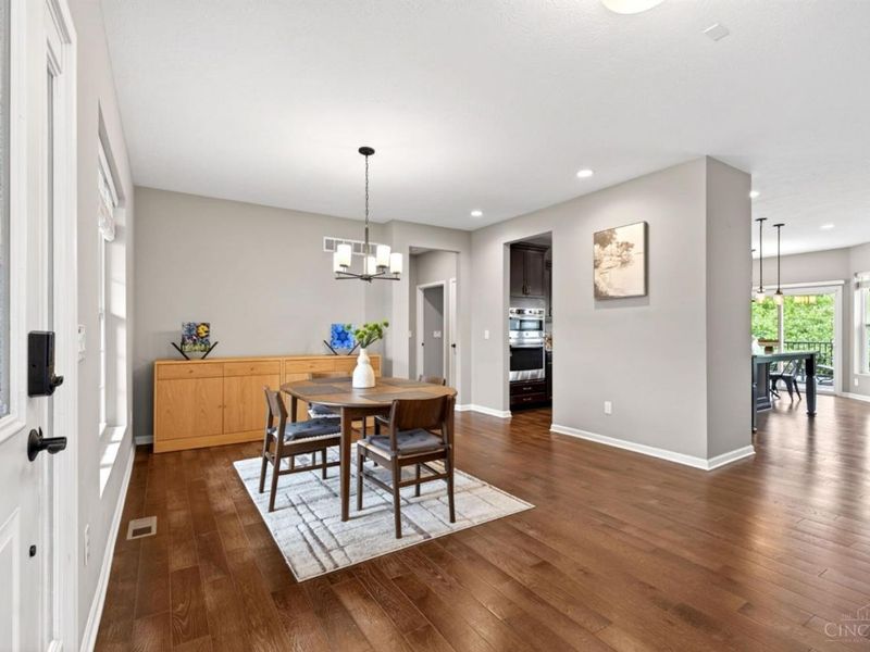 9163 Vantage Court, West Chester, OH 45069 Photo 7